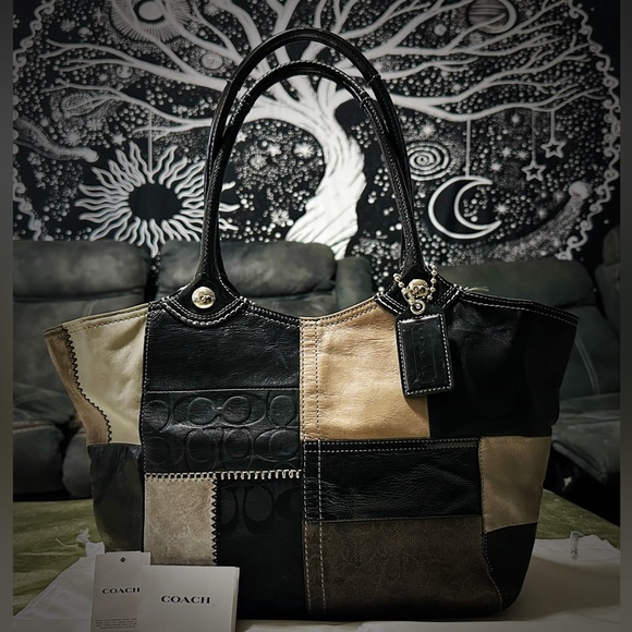 Rare Vintage Y2K style Coach Tote bag Black and Cream Patchwork shoulder bag - Picture 1 of 17